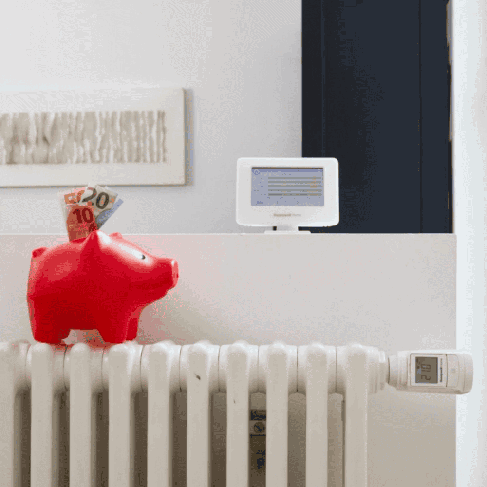 Kit termostat de ambient si 9 capete termostat smart pentru calorifer Honeywell Home, Wi-Fi, control de la distanta, siguranta pentru copii, detectare fereastra deschisa, protectie la inghet, afisaj digital 10