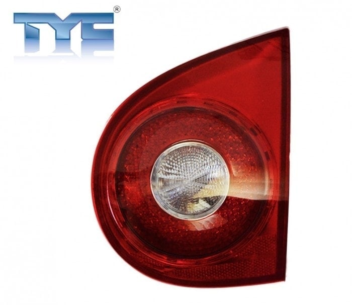 Lampa spate Vw Golf 5 Hatchback dreapta  Stopuri Golf 5 - BAV-9513881E