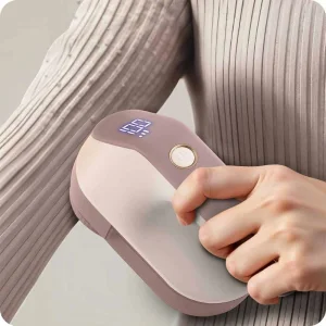 ​Aparat de curatat scame electric, lame din otel inoxidabil, ecran LCD, 3 niveluri de intensitate a puterii, recipient mare de 120 ml, baterie 2000 mAh, roz si alb