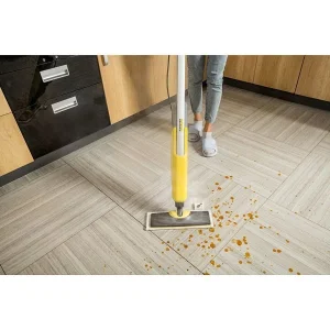 Curatitor cu abur Karcher, rezultate optime de curatare a tuturor tipurilor de podele, cu laveta microfibra, capacitate recipient 0.4 l, 1600 W
